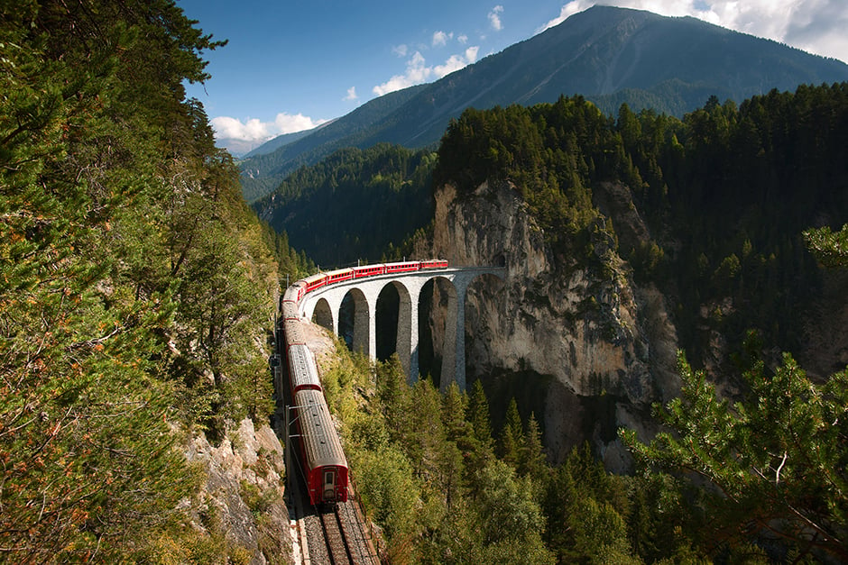 best train tour switzerland