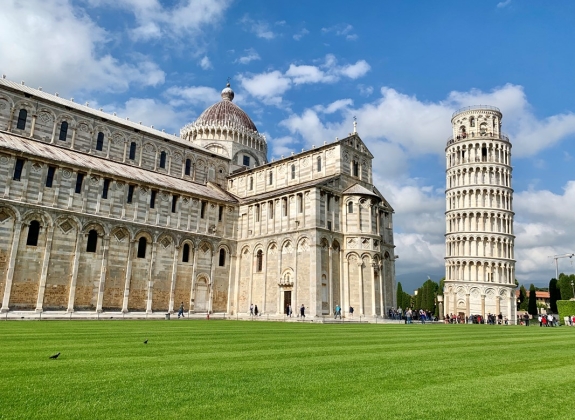 leaning-tower-of-pisa-italy