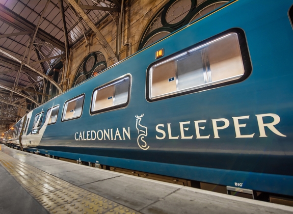 caledonian_sleeper_exterior