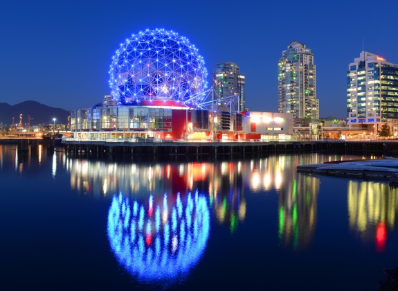 vancouver-canada-downtown-at-night_243855286_web
