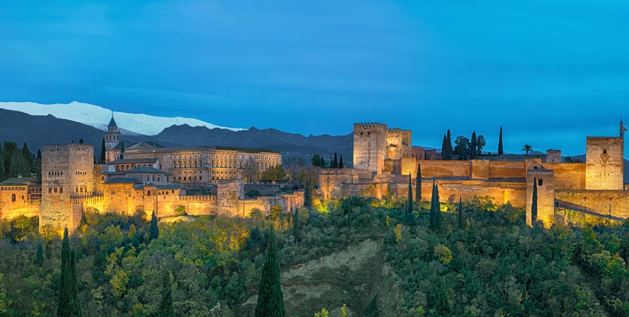 4-Palace-of-Alhambra-Granada 4-Palace-of-Alhambra-Granada