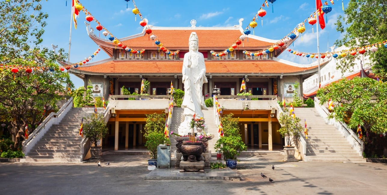 hochiminhcity_vietnam_vinh_nghiem_pagoda