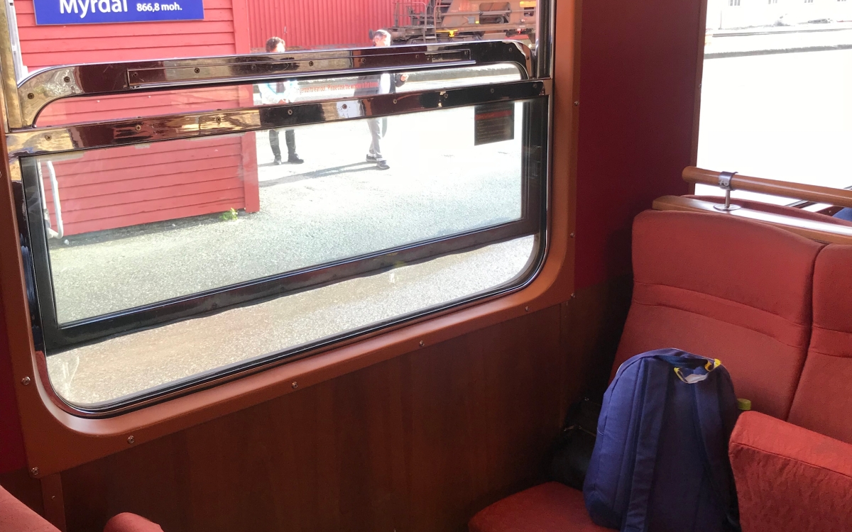 flam-railway-interior