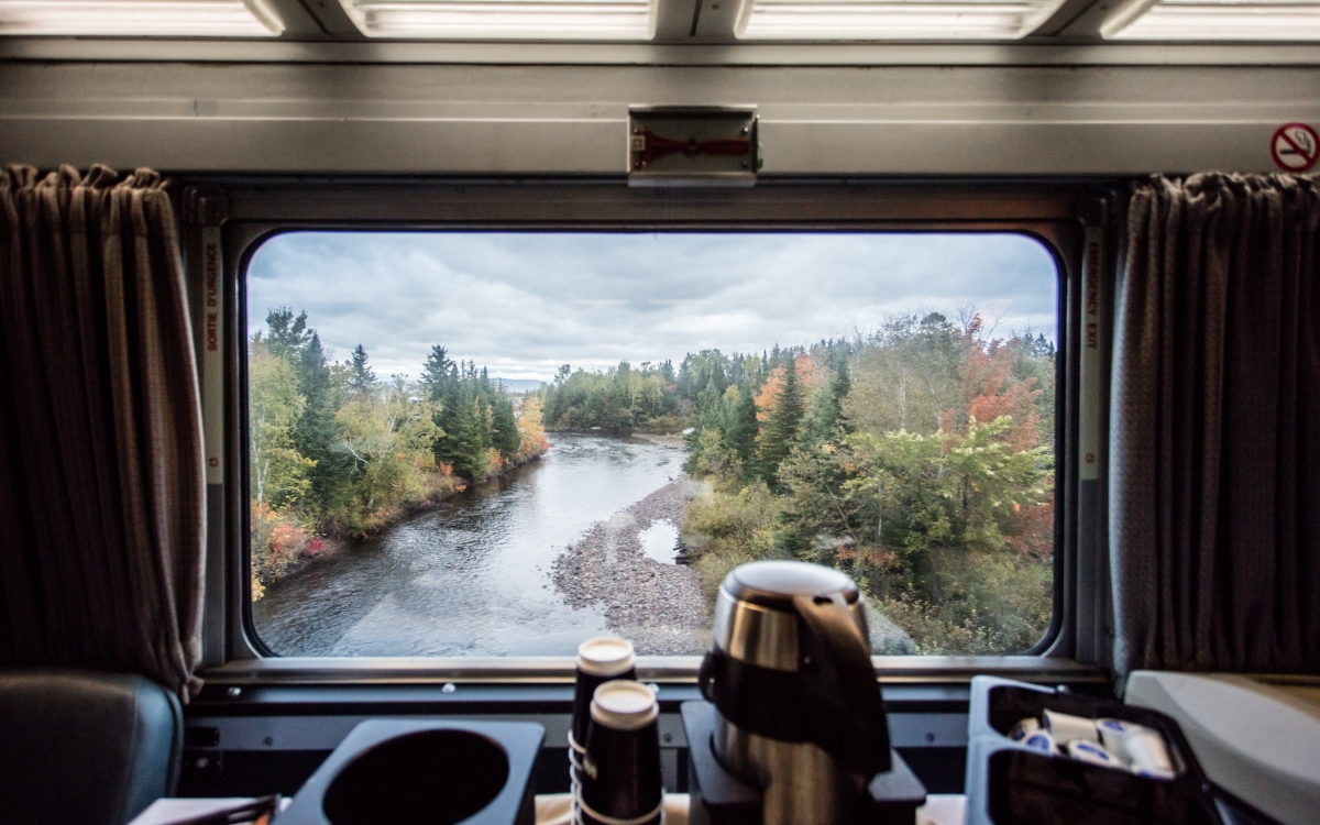 rs280_via_train_long_haul_ocean_104_srgb