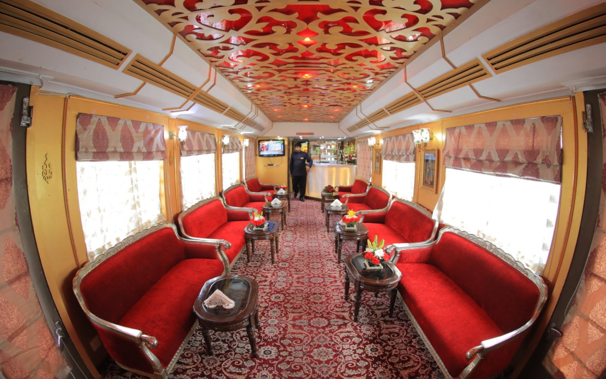 Sitting Lounge onboard the Palace on Wheels