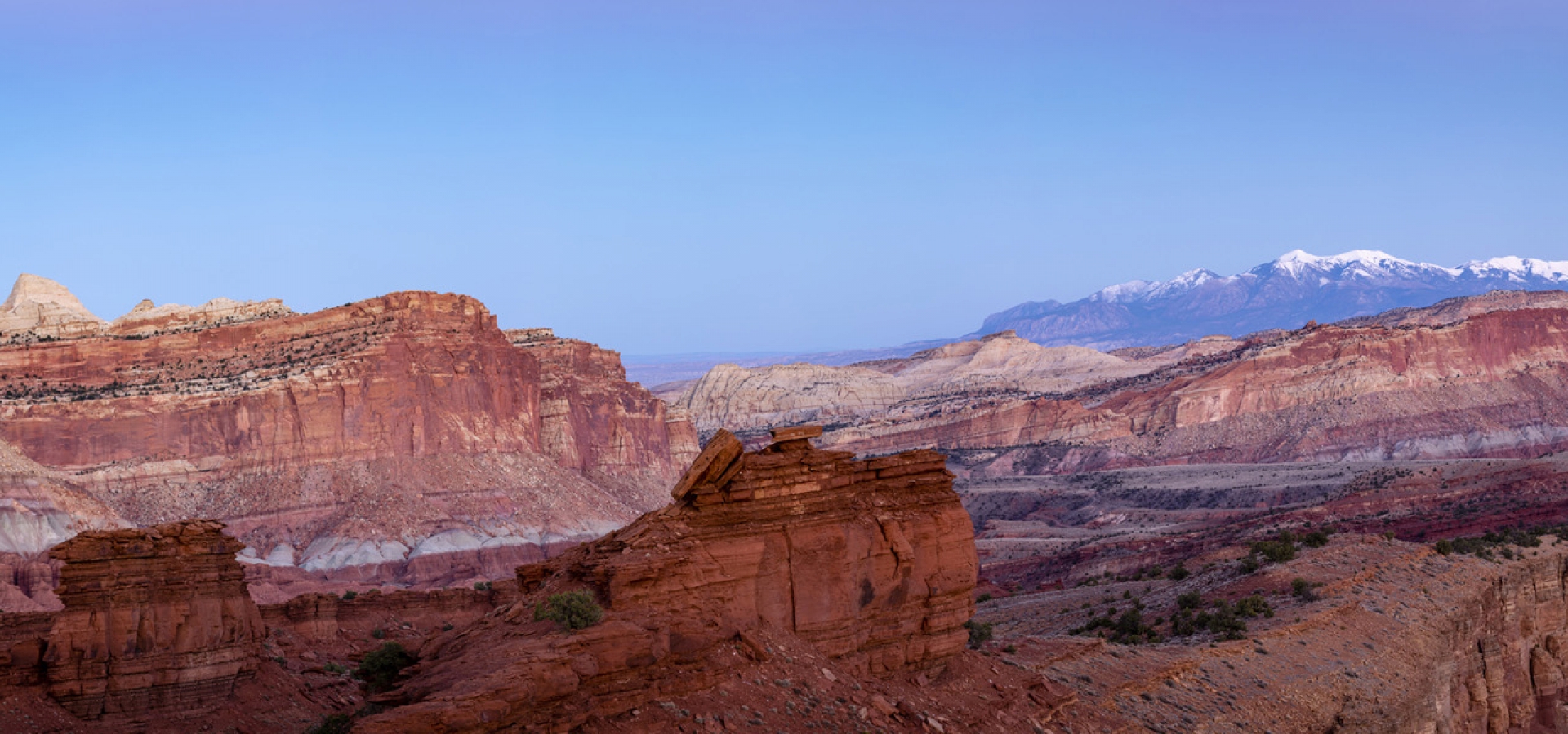 Capitol Reef National Park - Dusk 1800x600