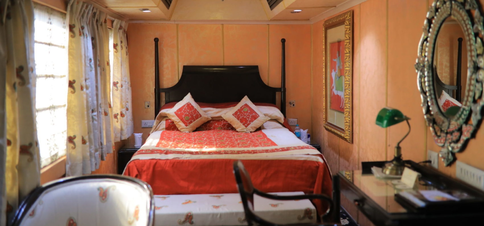 Cabin bedroom onboard the Palace on Wheels in India