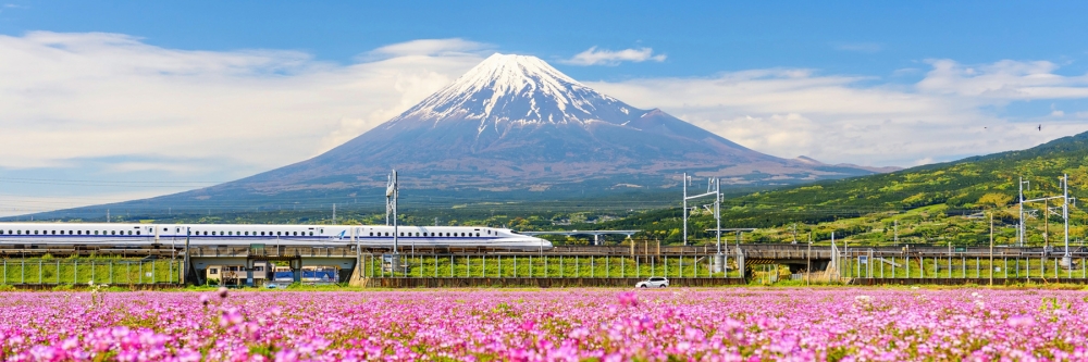 1.-Shinkansen-Bullet-Train-Japan-1800x600 1.-Shinkansen-Bullet-Train-Japan-1800x600