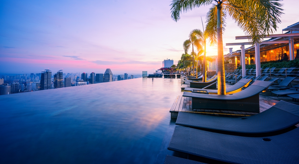 cityscape-singapore-city-sunrise_1019573152_web